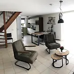 Bungalowverhuur 't Lappennest פארק נופש *