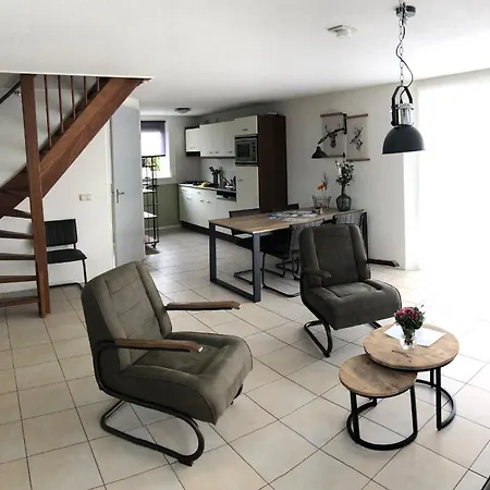 Bungalowverhuur 't Lappennest Casa vacanze *