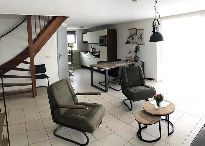 Bungalowverhuur 't Lappennest Сasa de vacaciones *